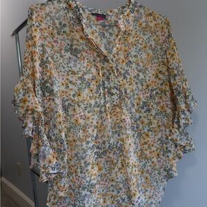 Vince Camuto floral ‎ Ruffle Sleeve Women's Top